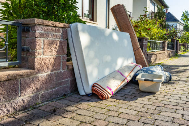 Best Electronics Removal Services  in Holt, MI