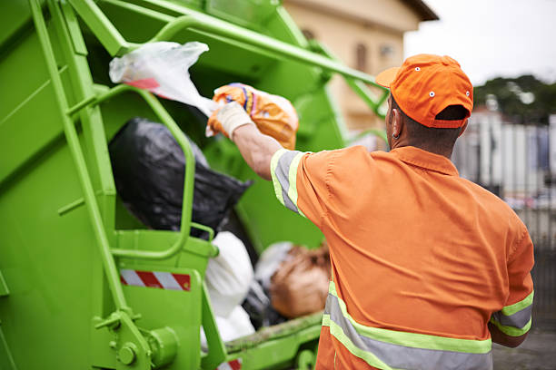 Best Professional Junk Removal  in Holt, MI